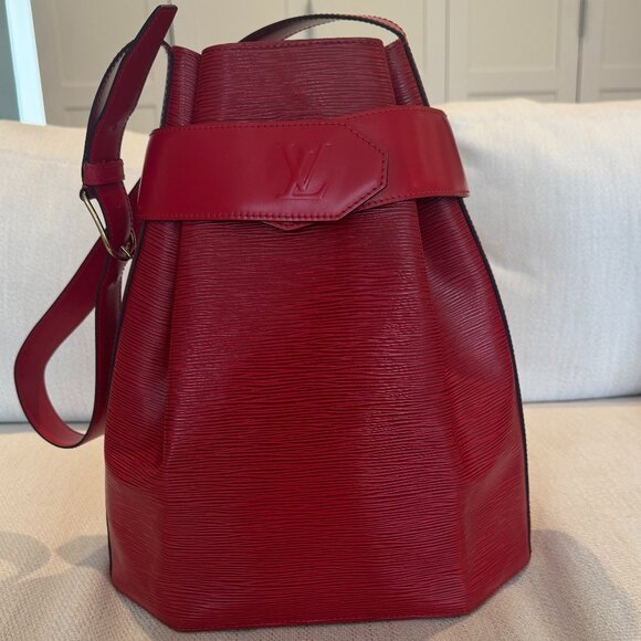 Vintage Louis Vuitton Sac d’Épaule GM in Red Épi Leather - Excellent Condition - Picture 1 of 16